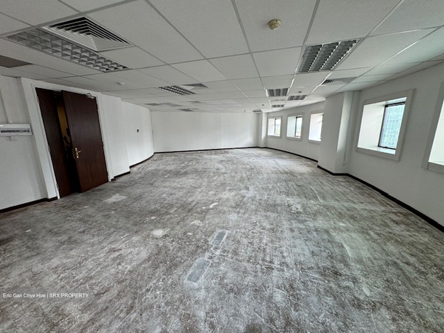 Goldhill Plaza (D11), Office #443787161
